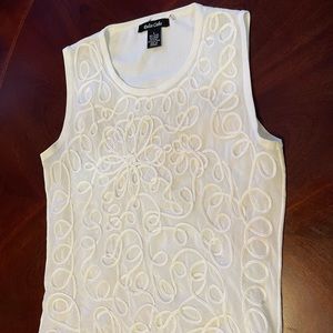 Dolce Cabo white sleeveless shirt